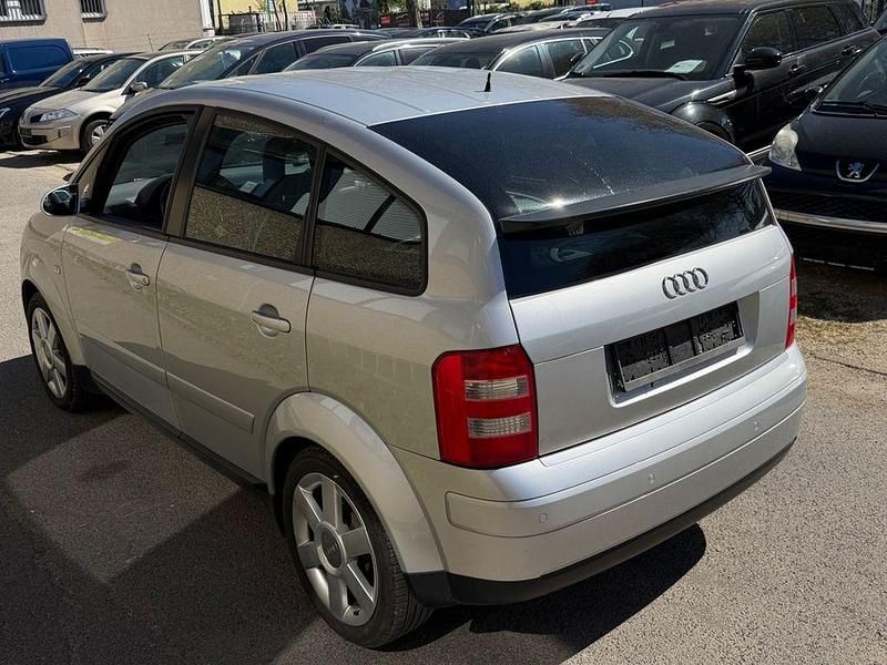 Second-hand Audi A2 75 CP (55 kW) 2004 Argintiu Hatchback