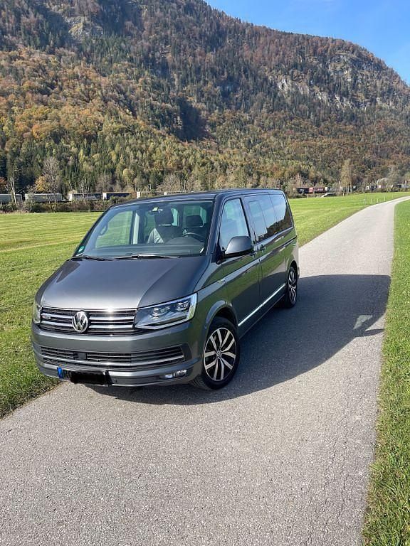 Grau Gebraucht 2017 VW T6 Van | 32.800 € (Guter Preis) - Bild 1/4
