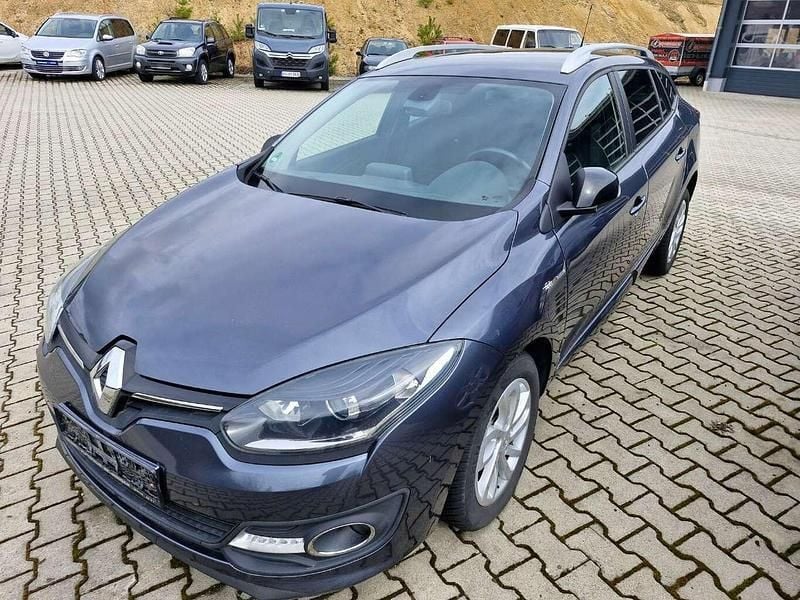 Grau (metallic) Gebraucht 2016 Renault Mégane GrandTour Authentique Kombi | 7.800 € - Bild 1/4