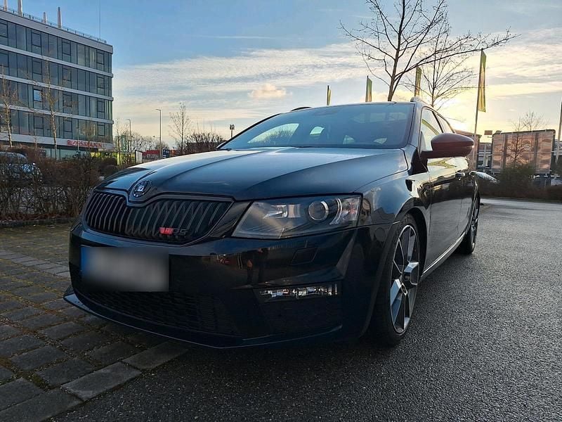 Gebraucht Skoda Octavia RS 184 PS (135 kW) 2015 Schwarz Kleinwagen