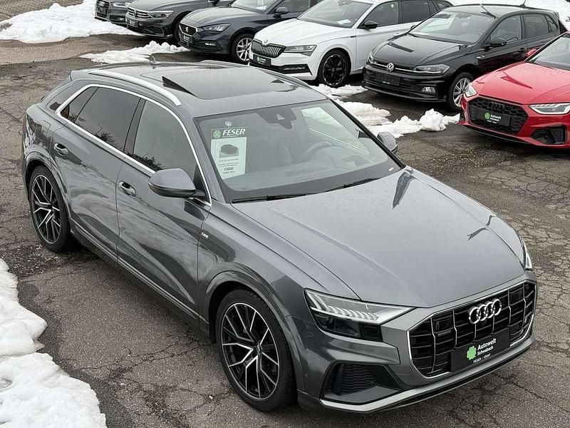 Gebraucht Audi Q8 Ambiente 286 PS (210 kW) 2019 Daytonagrau perleffekt SUV