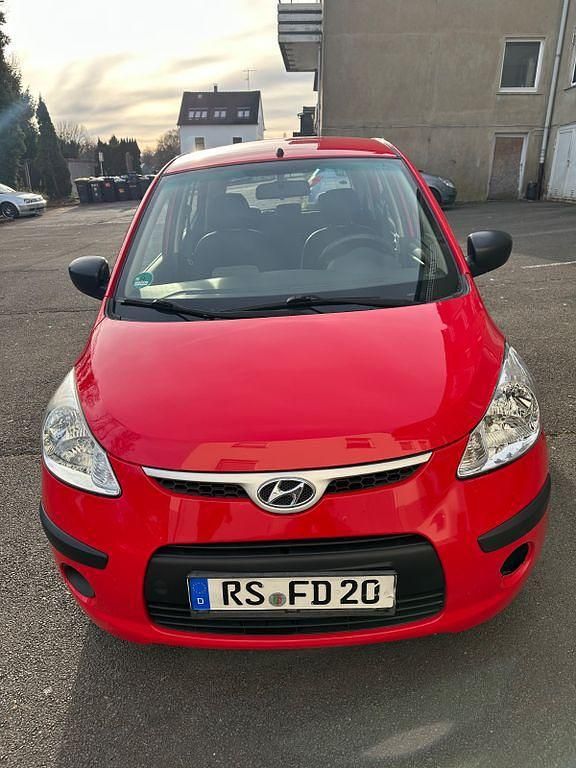 Rot Gebraucht 2011 Hyundai i10 Classic Kleinwagen | 1.500 € (Guter Preis) - Bild 1/4