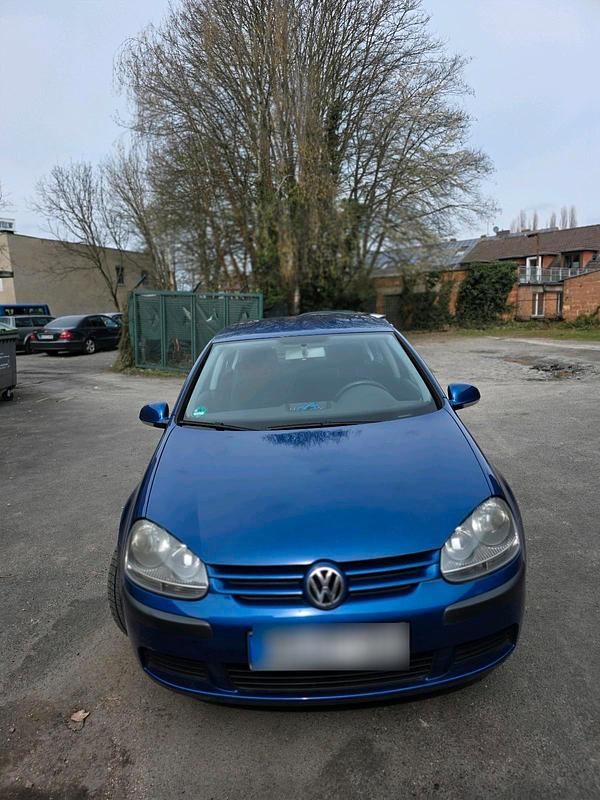 Gebraucht VW Golf IV 75 PS (55 kW) 2004 Blau Limousine
