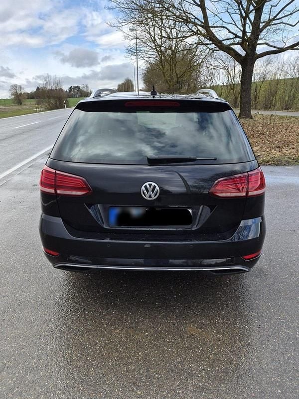 Gebraucht VW Golf VII 115 PS (84 kW) 2017 Schwarz Kombi