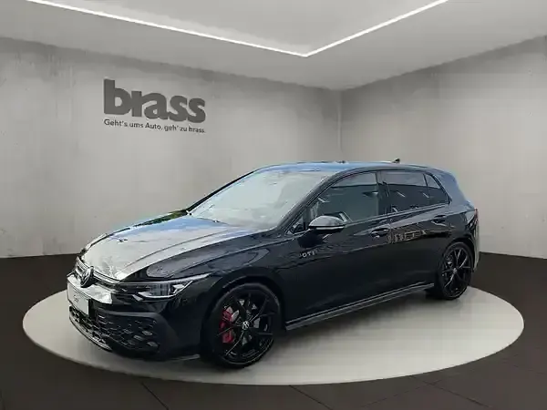 Gebraucht VW Golf VIII GTI 265 PS (194 kW) 2026 Limousine