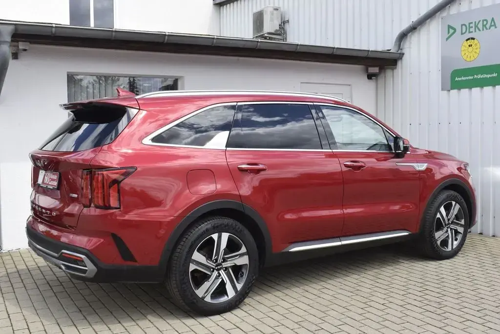 Gebraucht Kia Sorento Platinum 179 PS (131 kW) 2022 Rot SUV