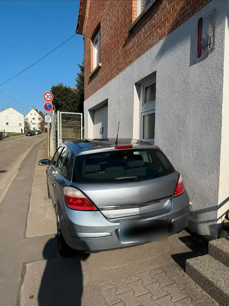 Gebraucht Opel Astra 105 PS (77 kW) 2006 Limousine