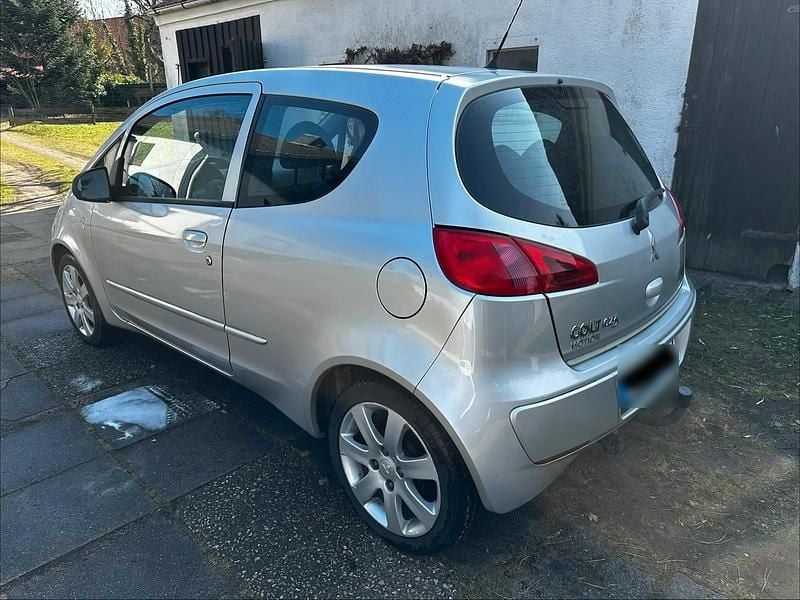 Gebraucht Mitsubishi Colt 95 PS (69 kW) 2007 Silber Kleinwagen