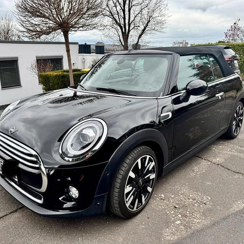 Gebraucht Mini Cooper Cabriolet 138 PS (101 kW) 2019 Schwarz Cabrio