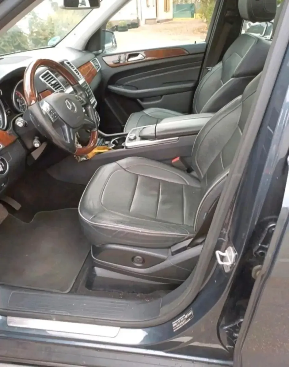 Gebraucht Mercedes ML250 204 PS (150 kW) 2013 Grau SUV