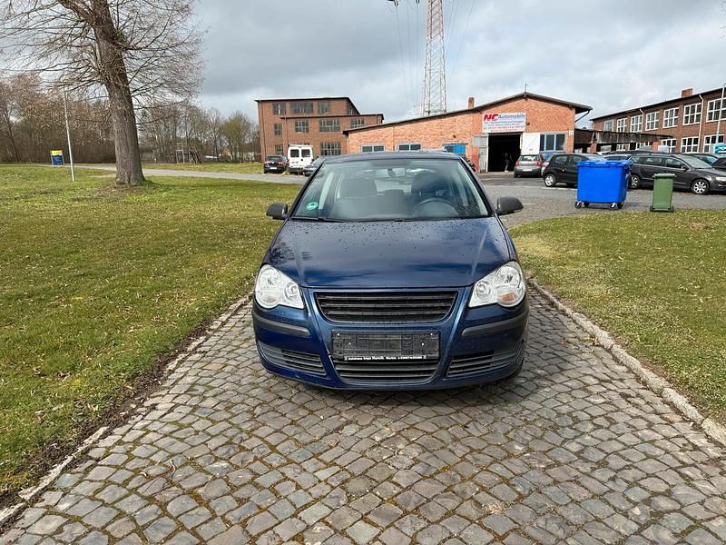 Gebraucht VW Polo 60 PS (44 kW) 2007 Blau Kleinwagen
