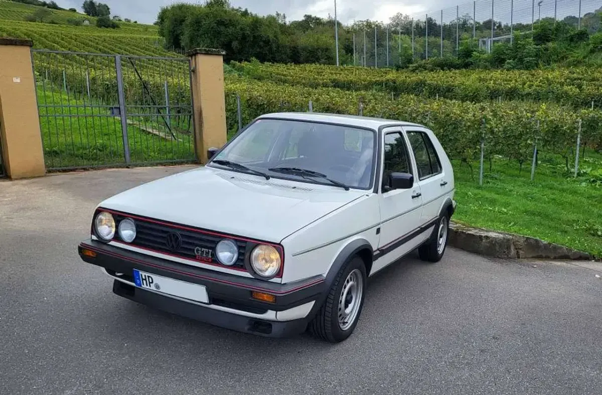 Gebraucht VW Golf II GTI 129 PS (94 kW) 1988 Weiß Kleinwagen