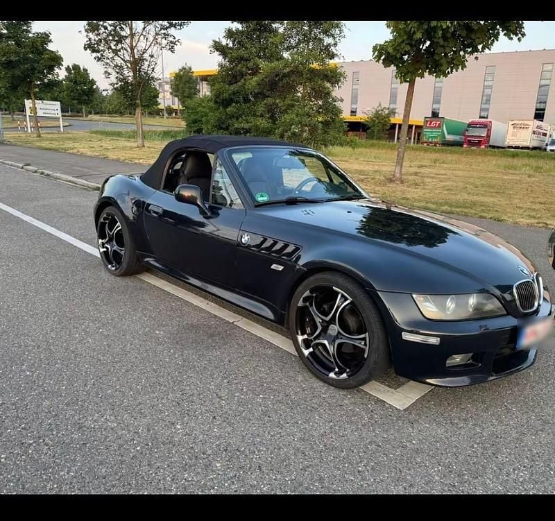 Gebraucht BMW Z3 150 PS (110 kW) 2001 Schwarz Cabrio