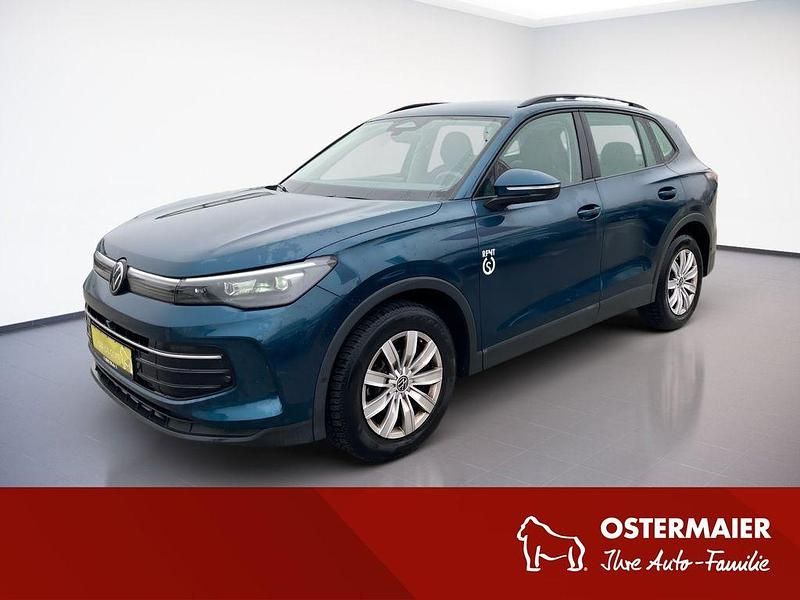 Blau Gebraucht 2025 VW Tiguan Life SUV | 39.690 € (Teuer) - Bild 1/4