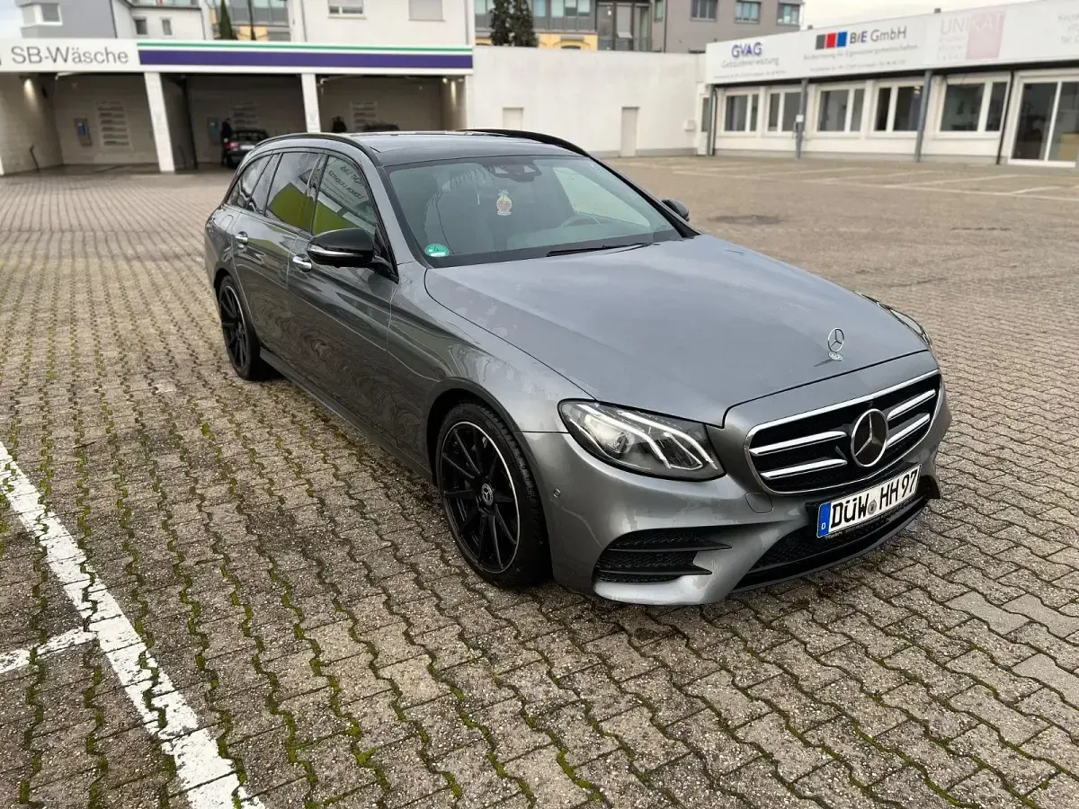 Gebraucht Mercedes E350 AMG 258 PS (189 kW) 2017 Kombi