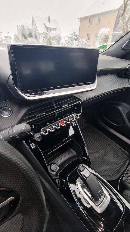 Gebraucht Peugeot 2008 GT 131 PS (96 kW) 2022 Blau SUV