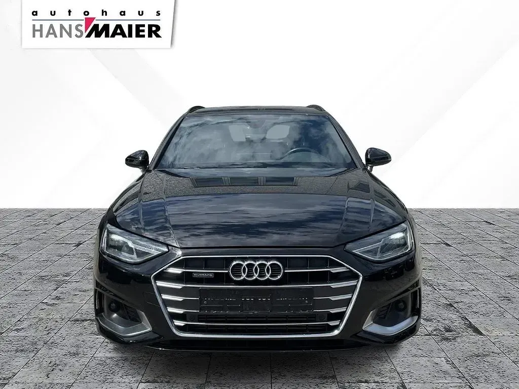 Gebraucht Audi A4 Advanced 204 PS (150 kW) 2023 Schwarz Kombi