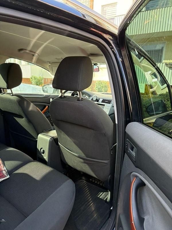 Gebraucht Ford Kuga Titanium 136 PS (100 kW) 2009 Schwarz SUV