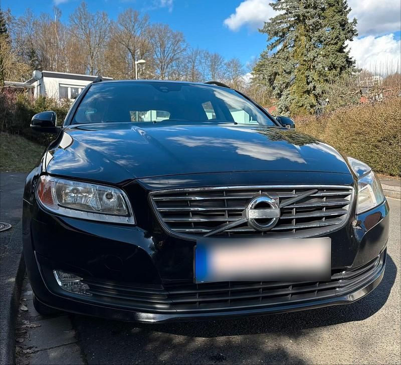 Gebraucht Volvo V70 136 PS (100 kW) 2014 Schwarz Kombi