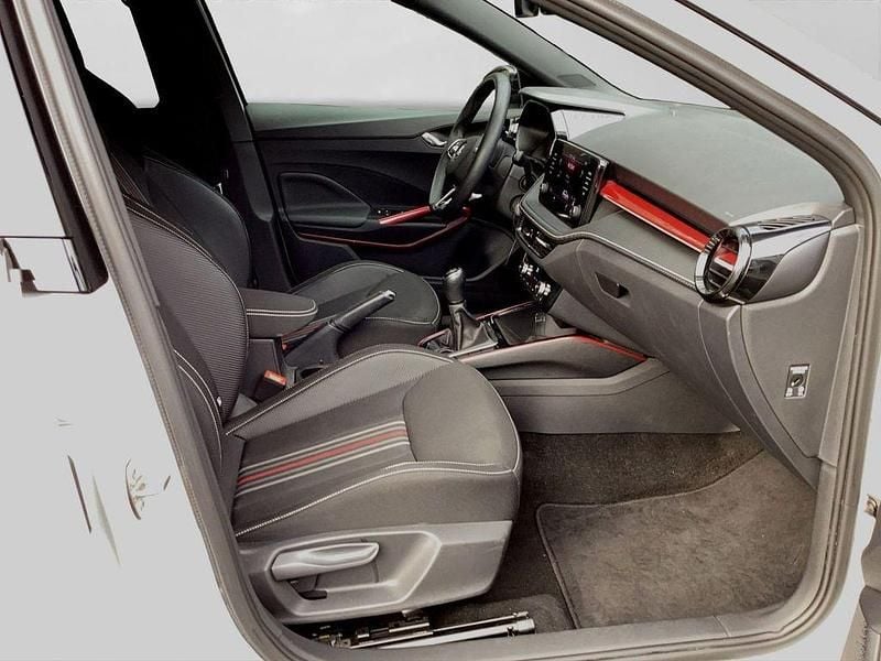 Gebraucht Skoda Fabia Monte Carlo 80 PS (58 kW) 2024 Weiß Limousine