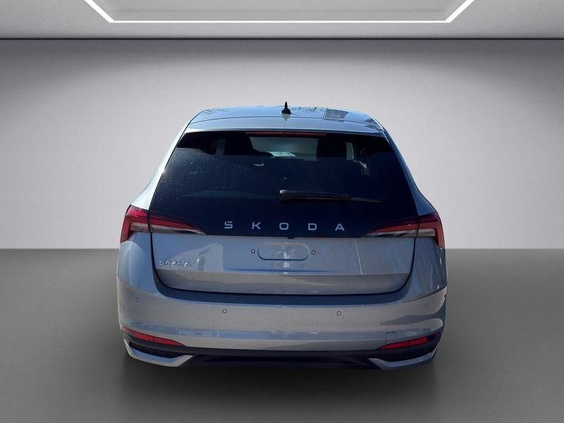 Neu Skoda 110 R 150 PS (110 kW) 2026 Silber Limousine