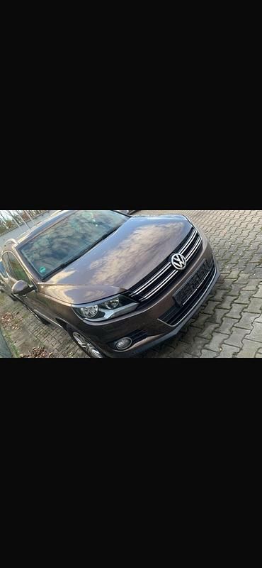 Gebraucht VW Tiguan 140 PS (102 kW) 2013 Braun SUV