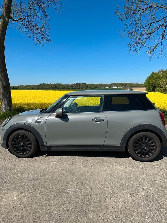 Second-hand Mini ONE 102 CP (75 kW) 2019 Gri Hatchback