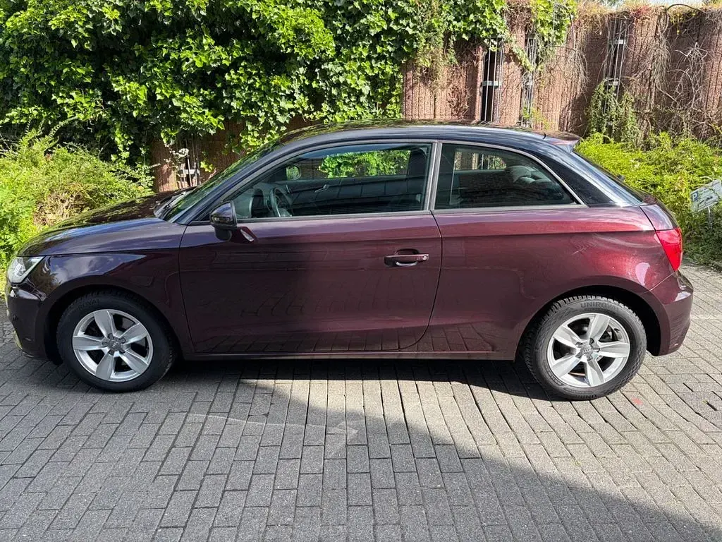 Gebraucht Audi A1 125 PS (91 kW) 2015 Rot Kleinwagen