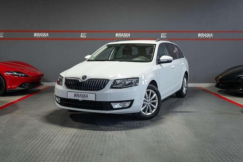 Gebraucht Skoda Octavia Ambition 150 PS (110 kW) 2016 Moonweiss metallic Kombi