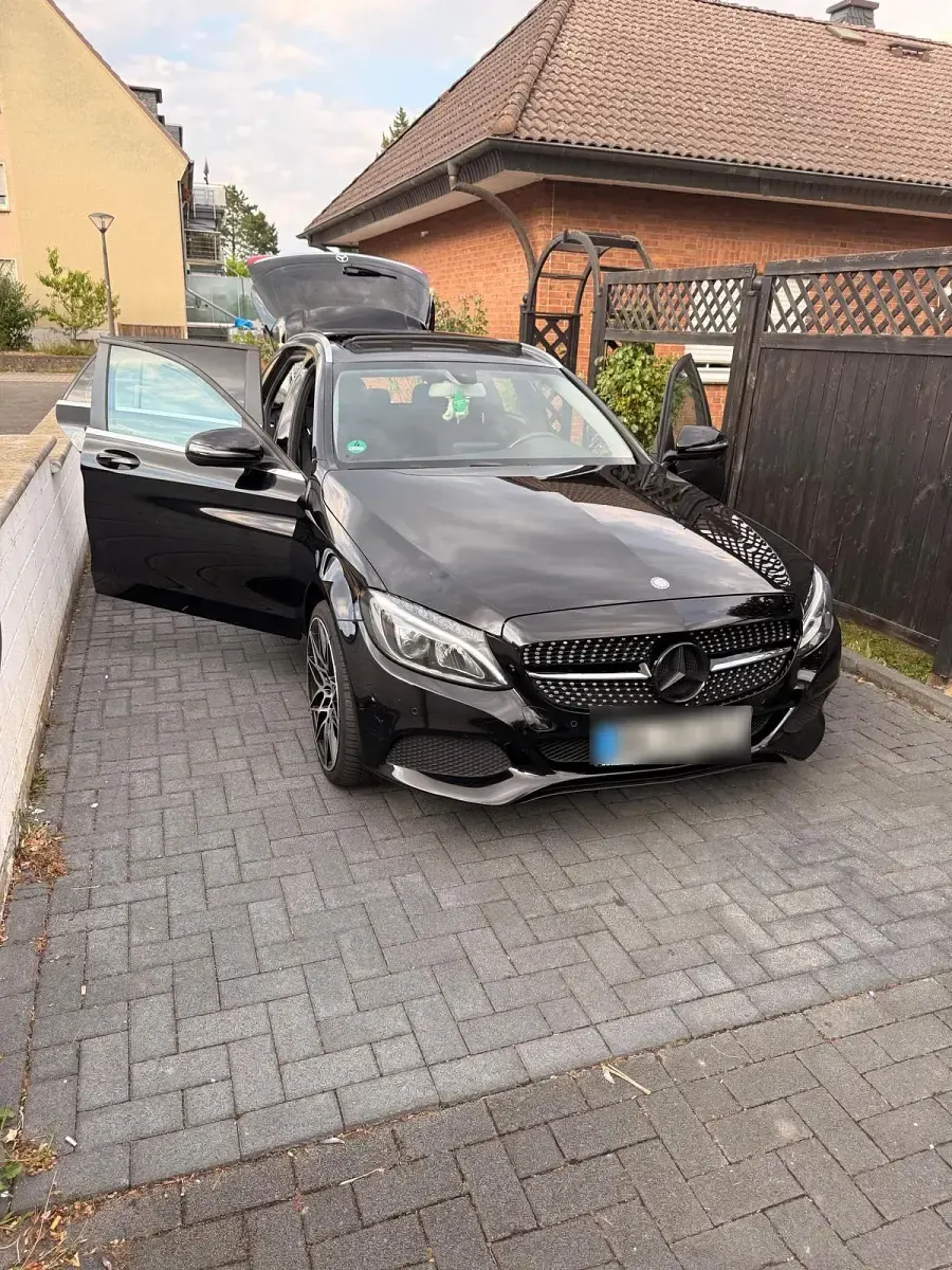 Gebraucht Mercedes C200 136 PS (100 kW) 2015 Schwarz Kombi