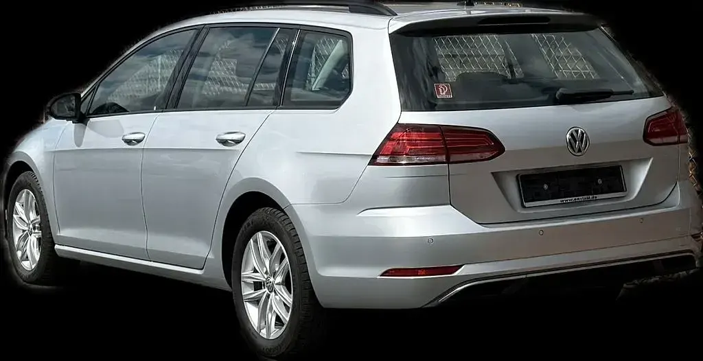 Gebraucht VW Golf VII Comfortline 116 PS (85 kW) 2017 Silber Kombi