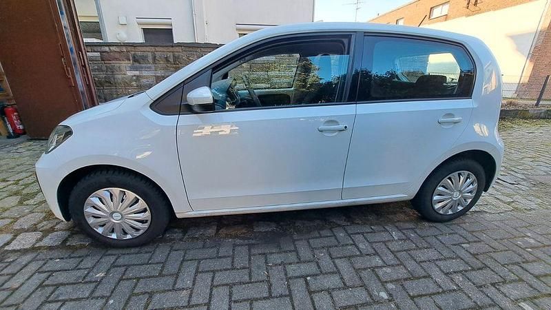 Gebraucht VW up! Move 65 PS (47 kW) 2020 Weiß Kleinwagen