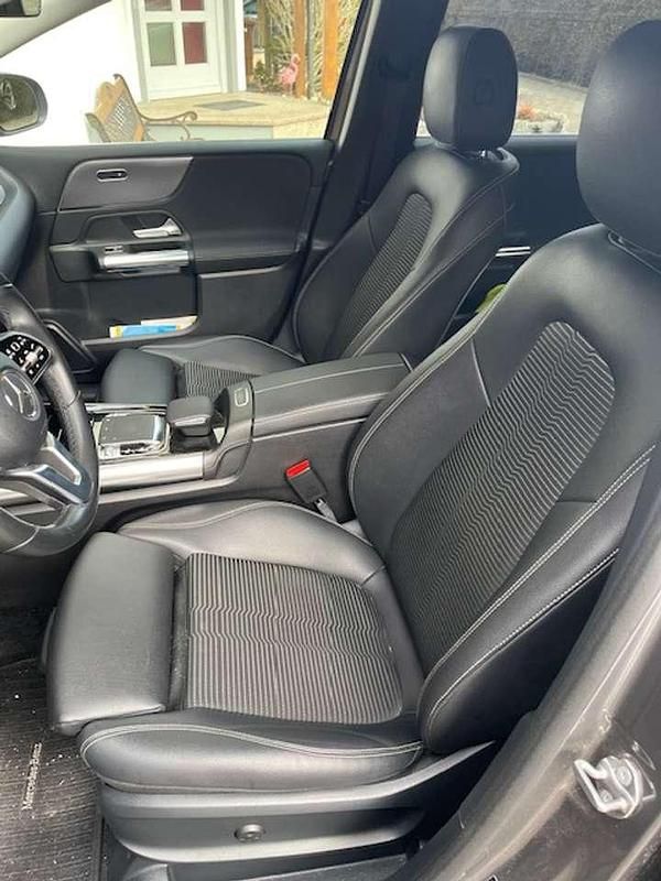 Gebraucht Mercedes B220 190 PS (139 kW) 2019 Grau Van / Kleinbus