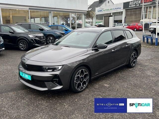 Gebraucht Opel Astra Ultimate 131 PS (96 kW) 2024 Schwarz Kombi