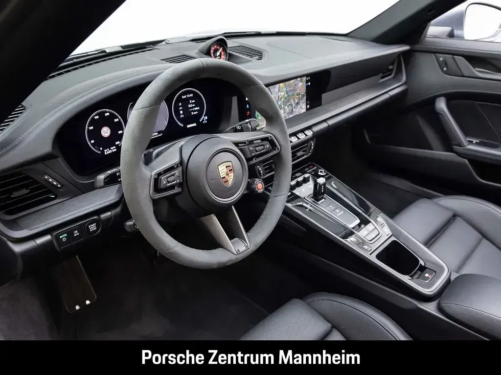 Gebraucht Porsche 992 541 PS (397 kW) 2026 Grau Cabrio