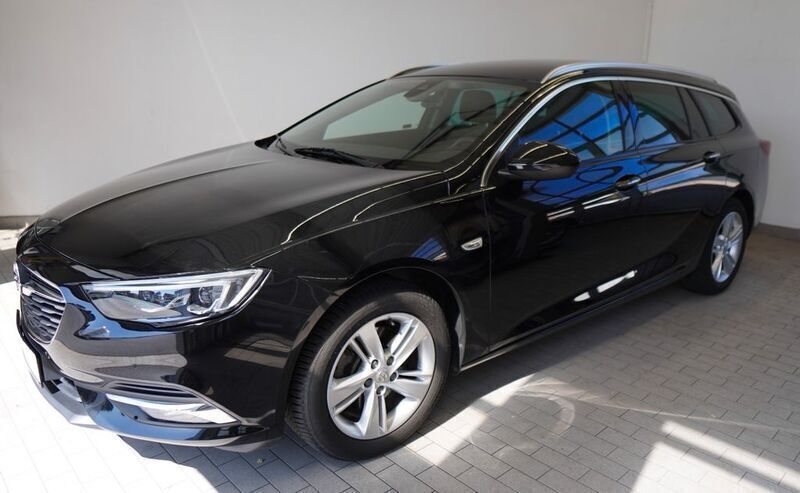 Schwarz Gebraucht 2019 Opel Insignia Innovation Kombi | 13.990 € (Fairer Preis) - Bild 1/4
