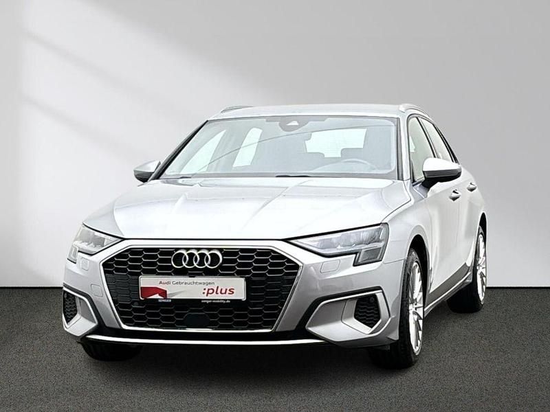 Second-hand Audi A3 Advanced 110 CP (80 kW) 2021 Argintiu Berlinǎ