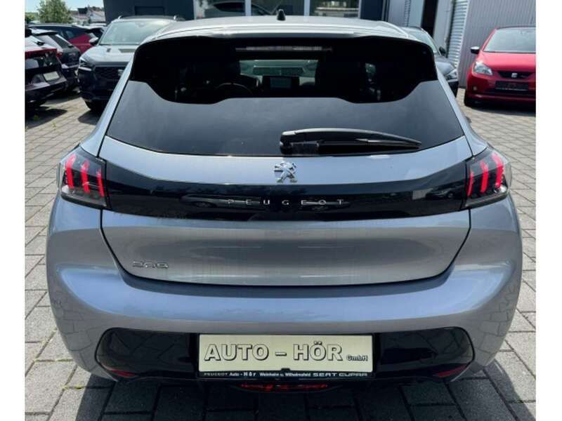 Gebraucht Peugeot 208 Allure 101 PS (74 kW) 2023 Silber Kleinwagen