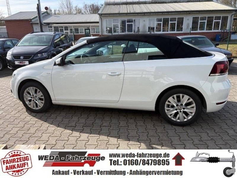 Gebraucht VW Golf Cabriolet Life 160 PS (117 kW) 2013 Weiß Cabrio