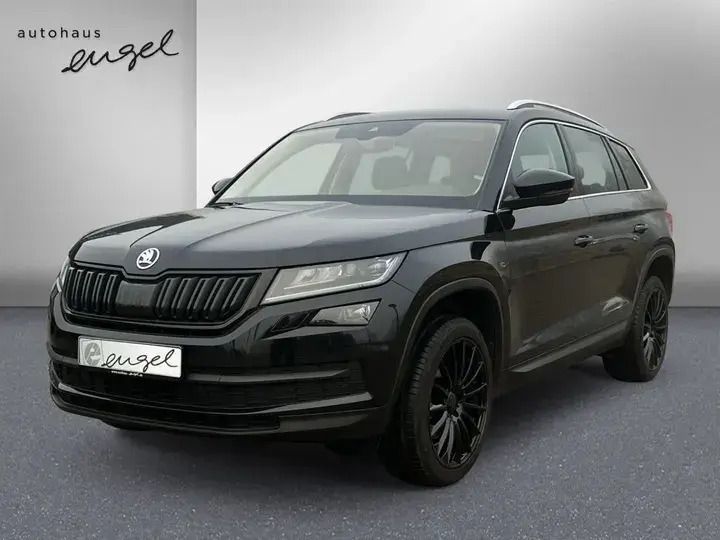 Blackmagic perleffekt Gebraucht 2018 Skoda Kodiaq Style SUV | 25.529 € (Fairer Preis) - Bild 1/4
