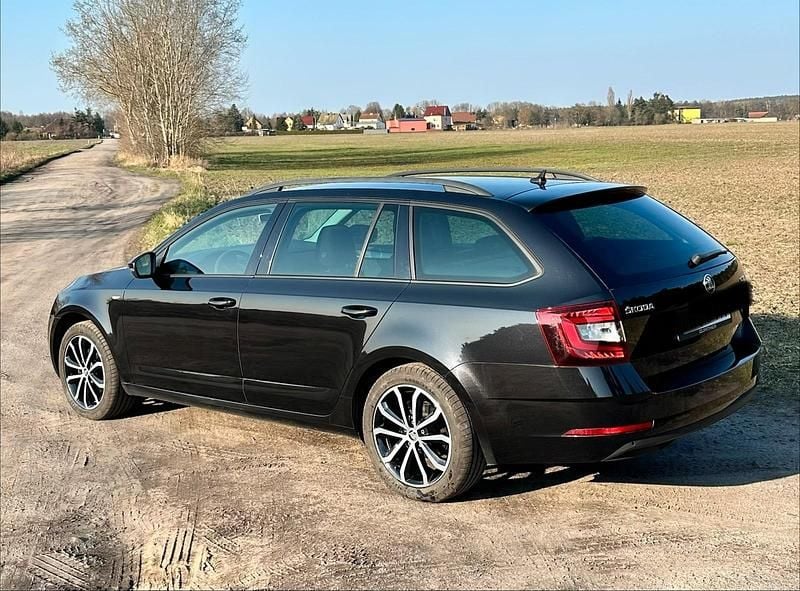 Gebraucht Skoda Octavia Soleil 150 PS (110 kW) 2020 Schwarz Kombi