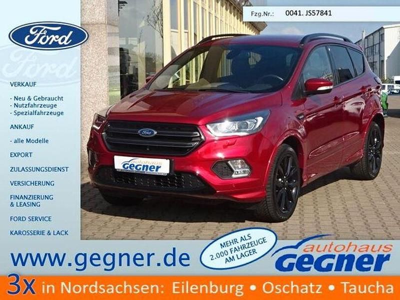 Gebraucht Ford Kuga ST-Line 150 PS (110 kW) 2018 Rot SUV