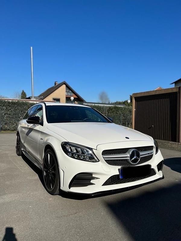 Gebraucht Mercedes C43 AMG AMG 390 PS (286 kW) 2020 Weiß Kombi