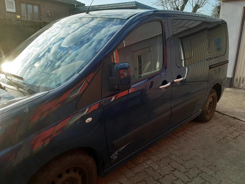Gebraucht Peugeot TePee 2008 Blau Van / Kleinbus