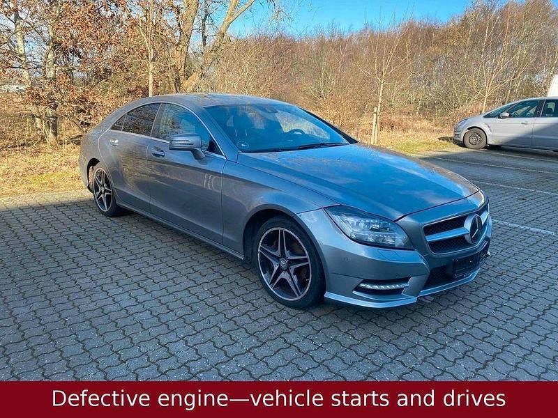 Silber Gebraucht 2013 Mercedes CLS350 AMG line Coupé | 12.290 € (Fairer Preis) - Bild 1/4