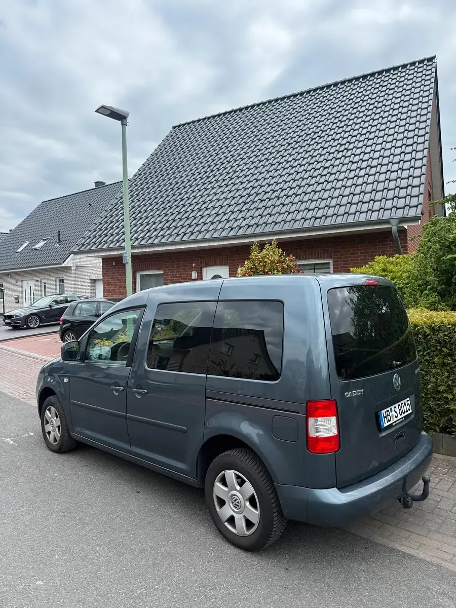 Gebraucht VW Caddy 105 PS (77 kW) 2009 Grau Van / Kleinbus