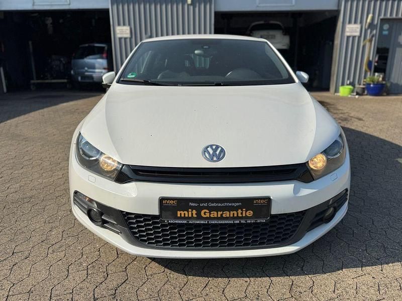 Weiß Gebraucht 2009 VW Scirocco Coupé | 7.499 € (Fairer Preis) - Bild 1/4