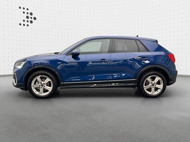 Gebraucht Audi Q2 S-Line 150 PS (110 kW) 2025 Ascariblau metallic SUV