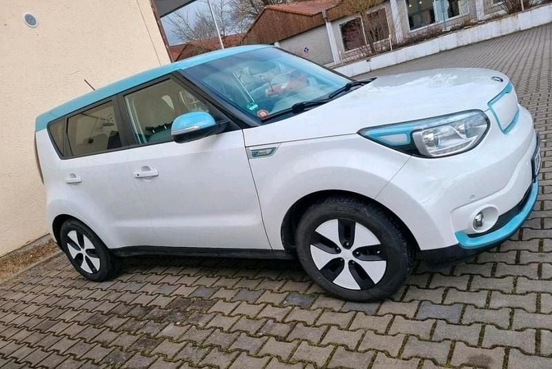 Gebraucht Kia Soul 80 kW (110 PS) 2016 Weiß SUV