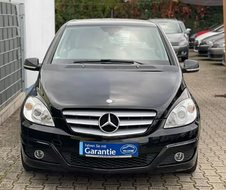 Gebraucht Mercedes B170 116 PS (85 kW) 2009 Schwarz Van / Kleinbus